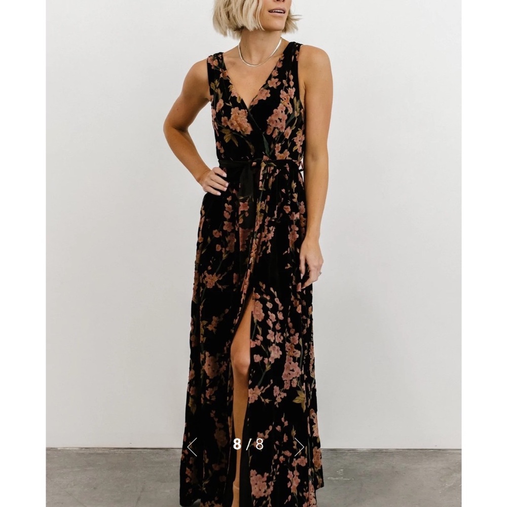 NWT 🤍 Baltic Born - Lennon Velvet Maxi Dress SMALL